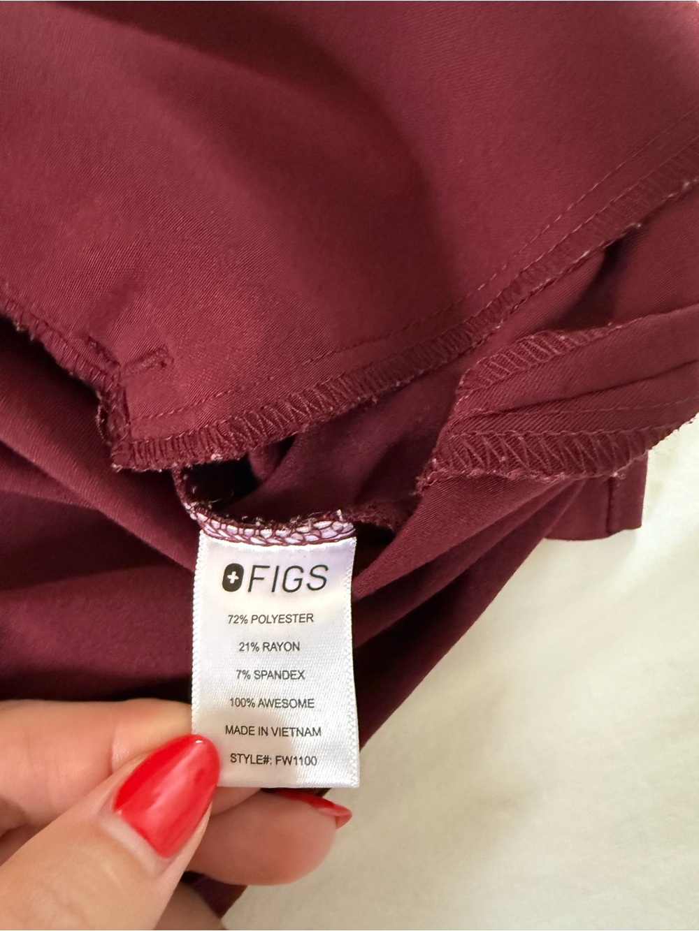 FIGS Burgundy Scrub Set - XS/Small - Picture 4 of 8
